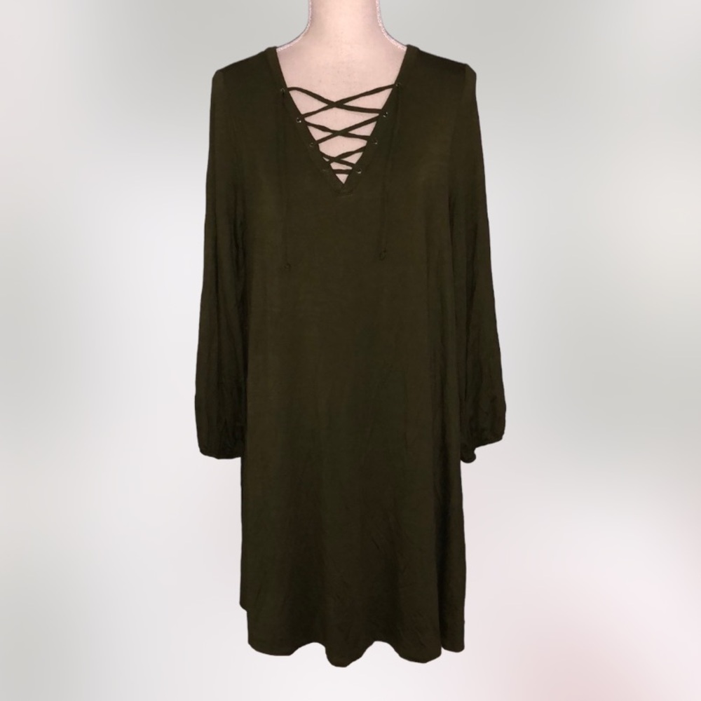 Old Navy long sleeve lace up midi dress